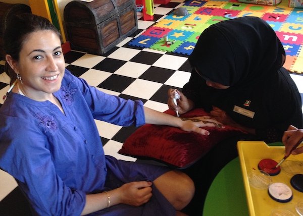 tatuagem de henna Jumeirah Zabeel Saray 