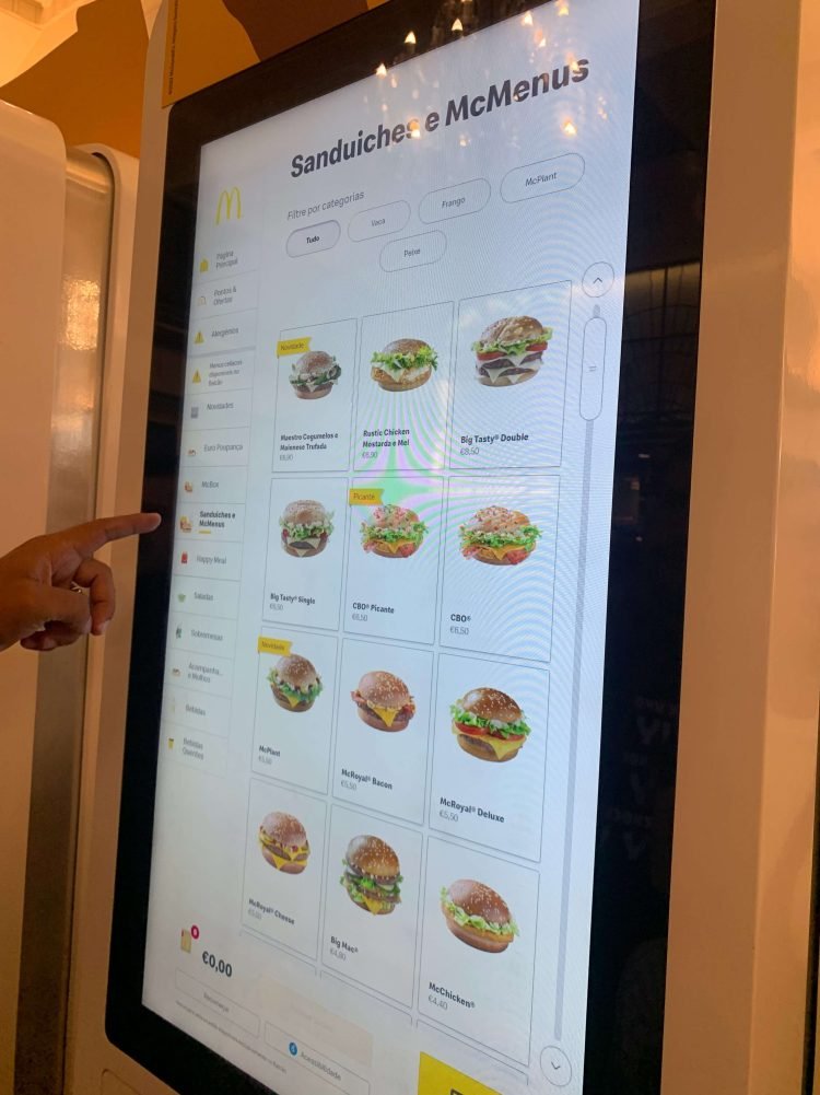 menu Mcdonalds mais bonito do mundo Porto Portugal-2