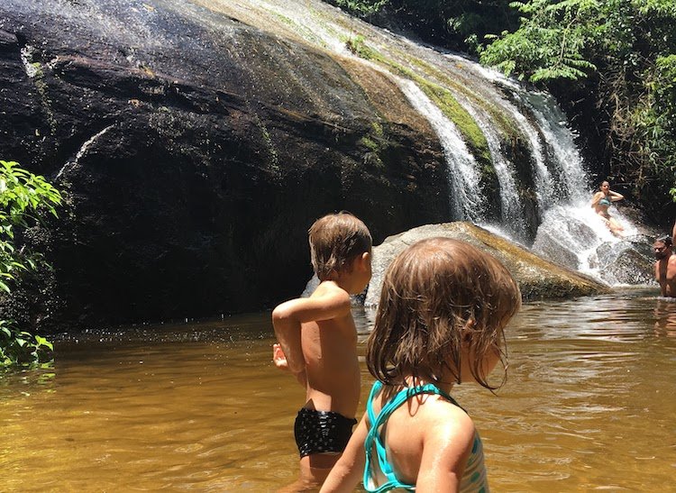 Cachoeira 3 tombos Ilhabela