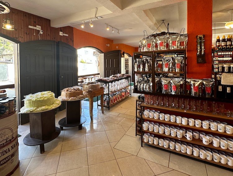 Gonçalves_emporio A Pioneira