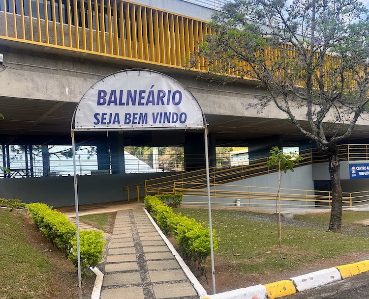 entrada do Balneario de Serra Negra