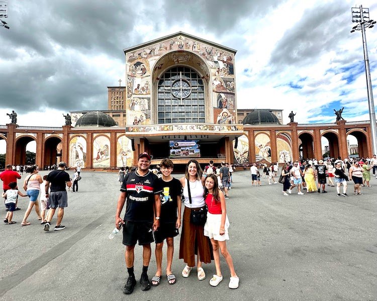 Aparecida_Catia e familia