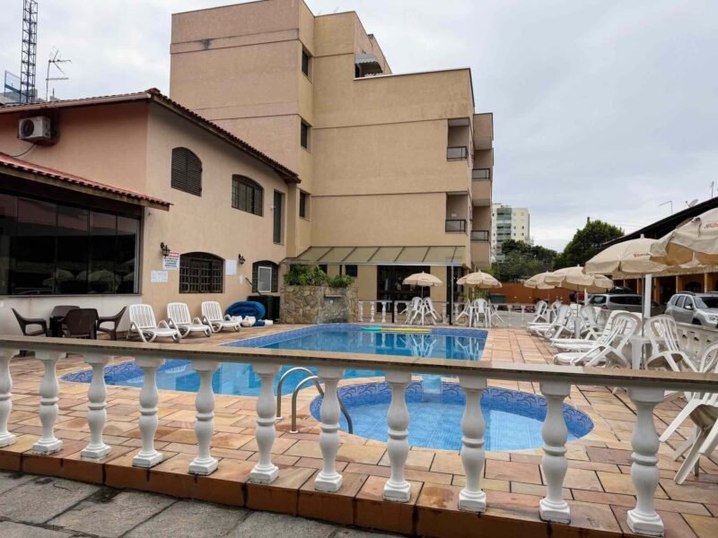 Piscina do Hotel Paradise Caraguatatuba